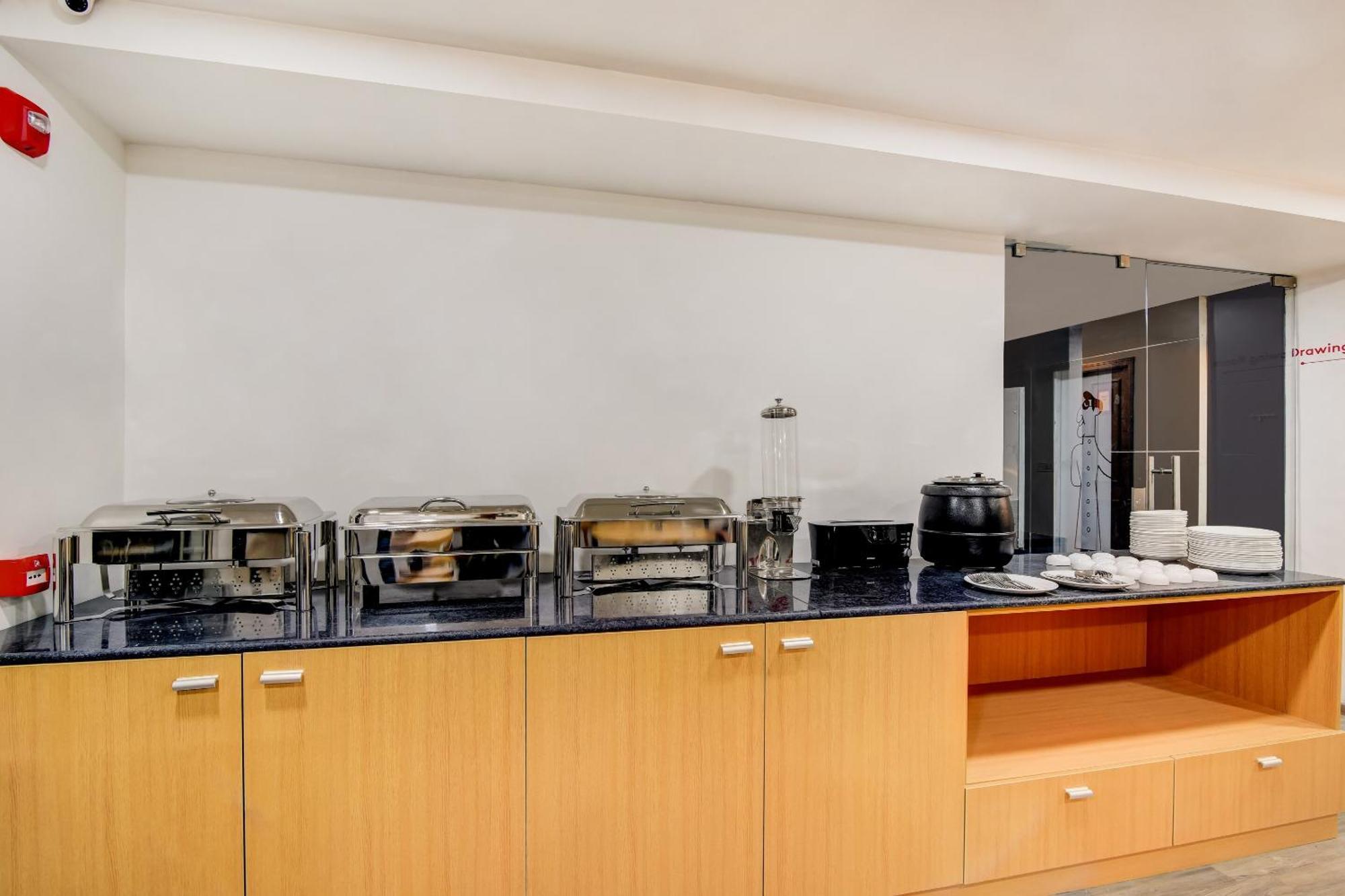 Hotel Townhouse Jaipur Airport Esterno foto